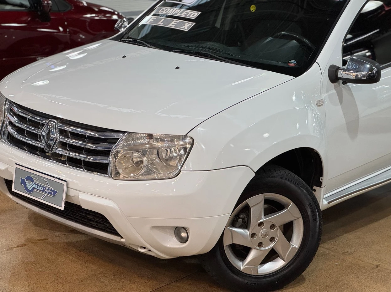 RENAULT DUSTER