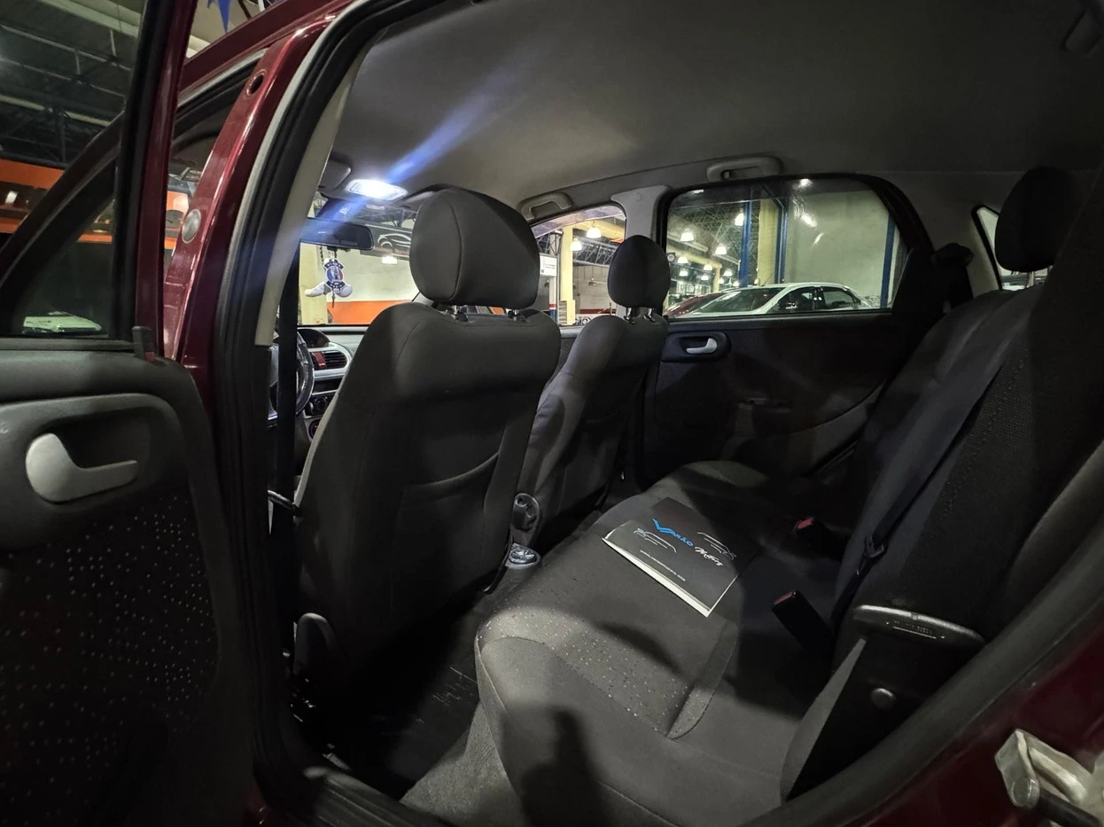 CHEVROLET CORSA