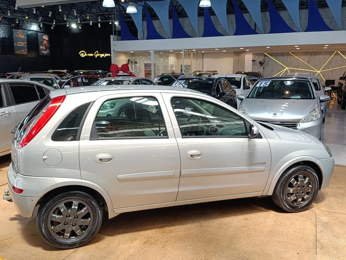 CHEVROLET CORSA