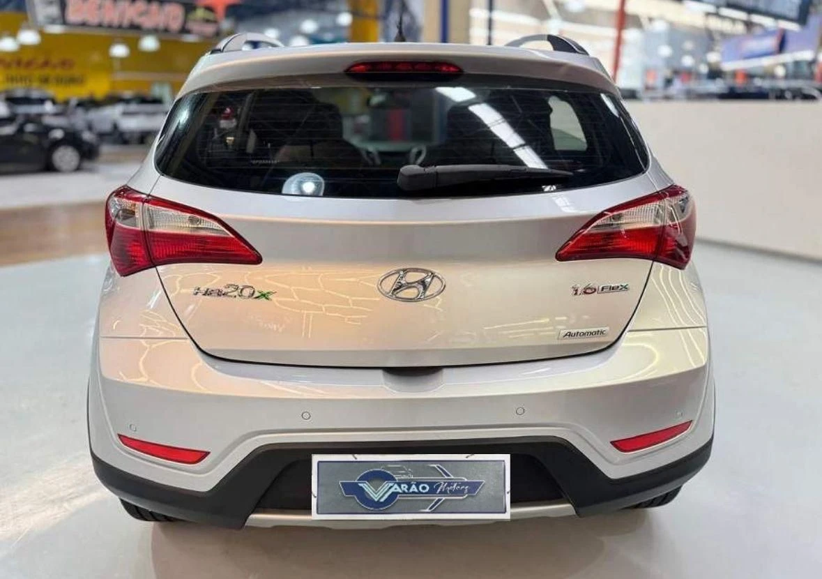 HYUNDAI HB20X