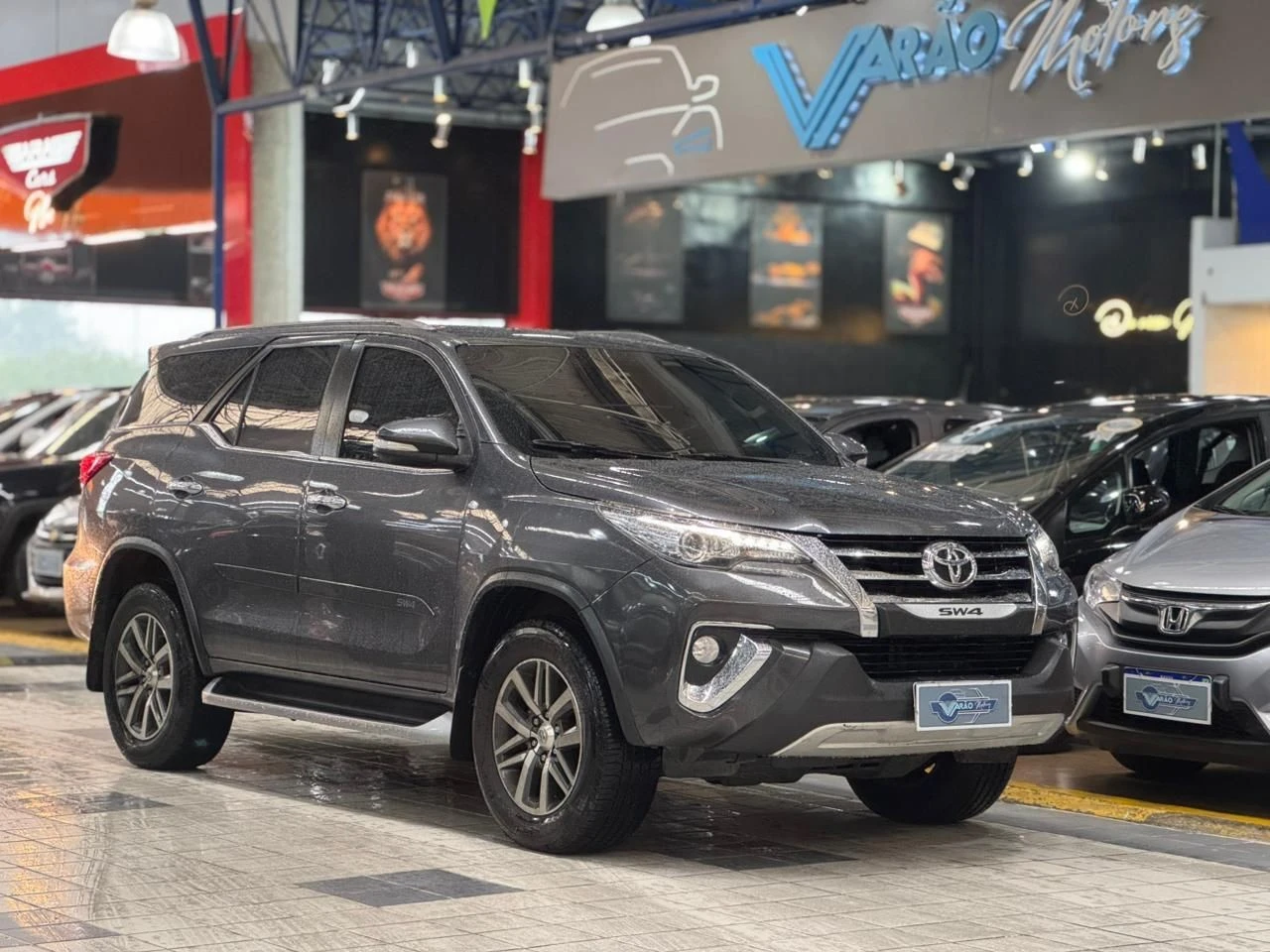 TOYOTA HILUX SW4