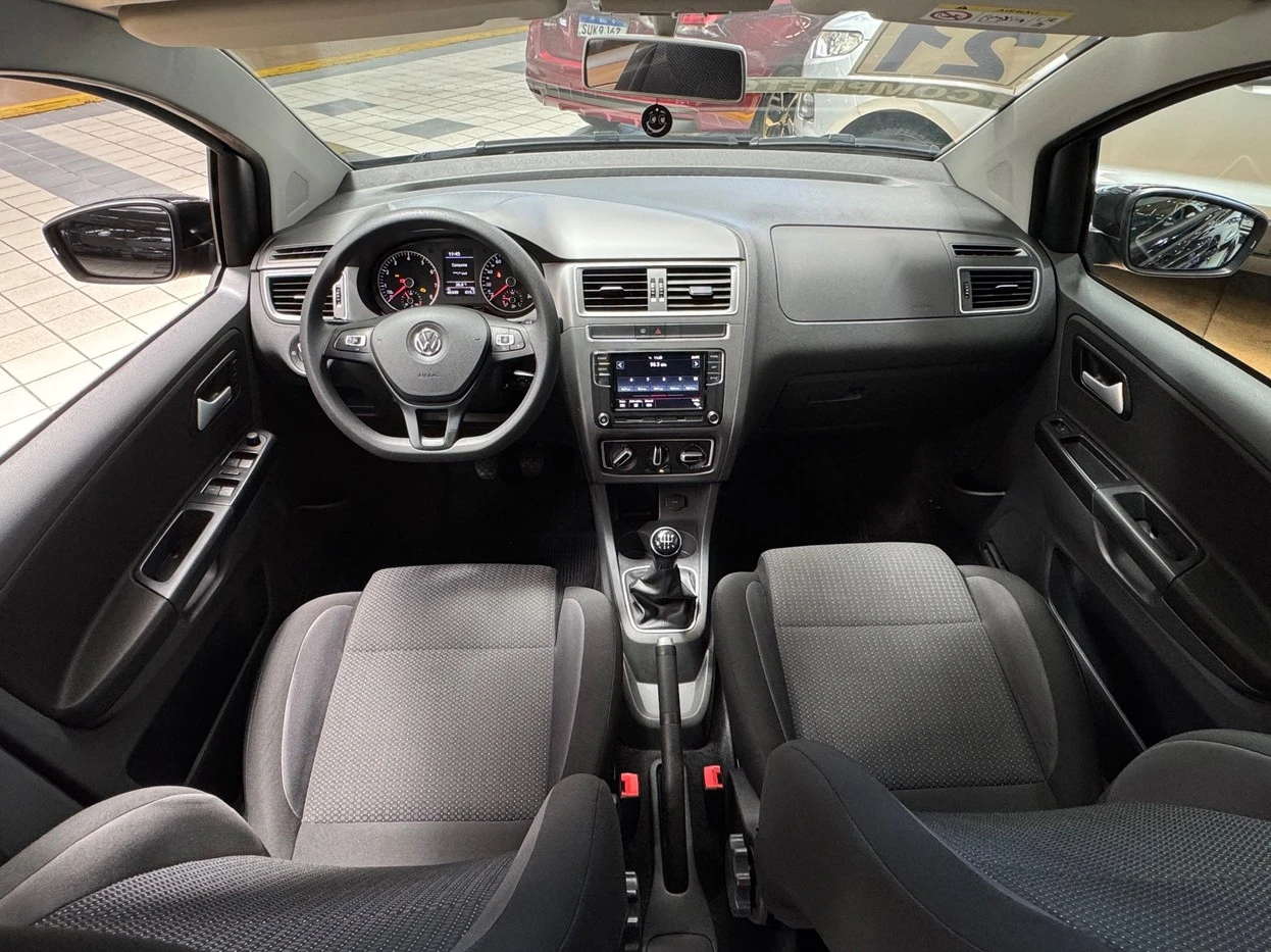 VOLKSWAGEN FOX