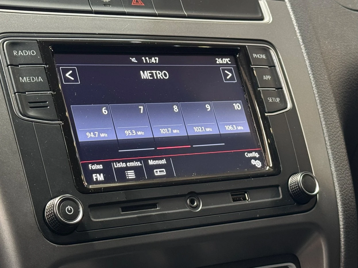 VOLKSWAGEN FOX