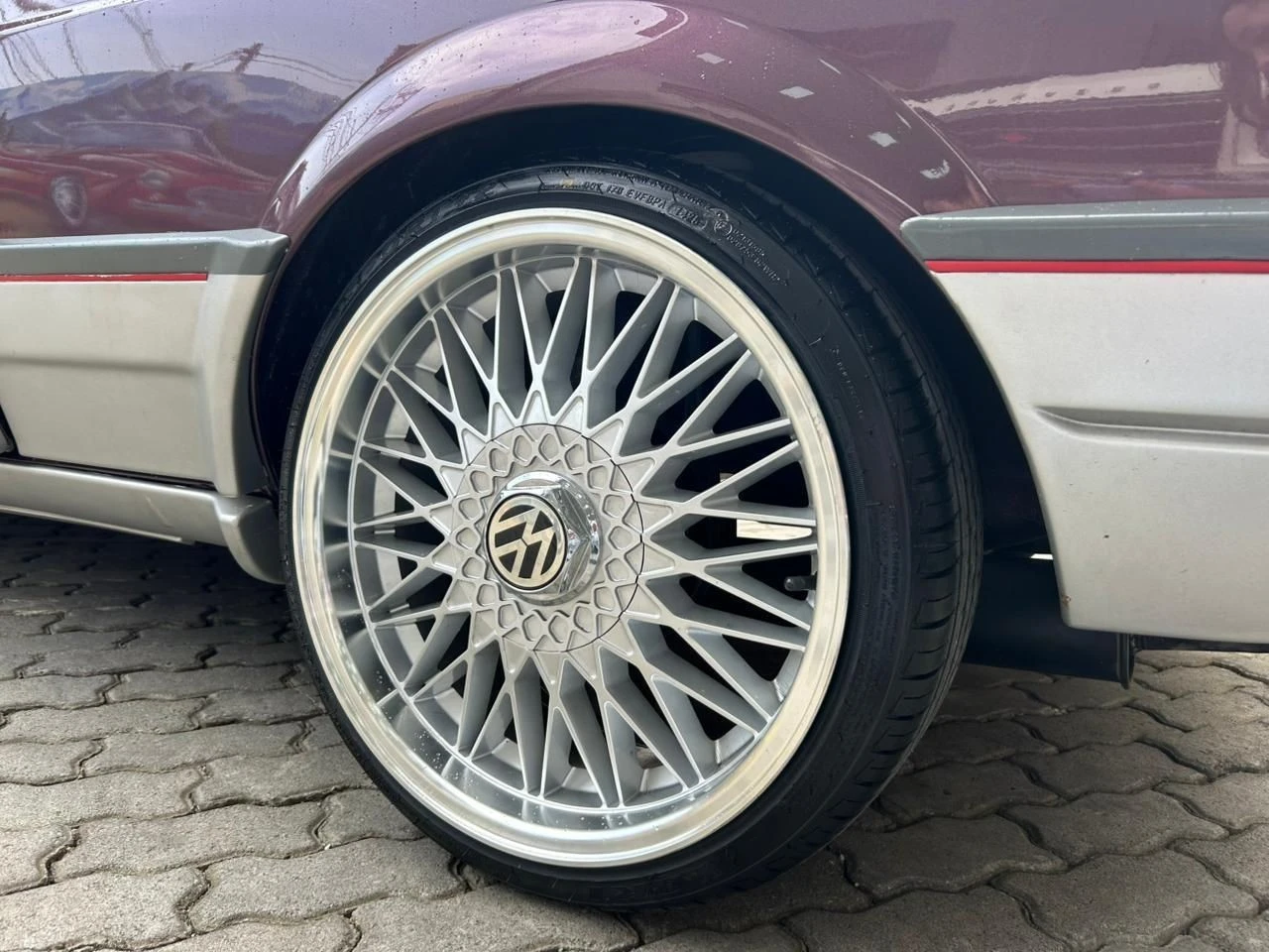 VOLKSWAGEN GOL