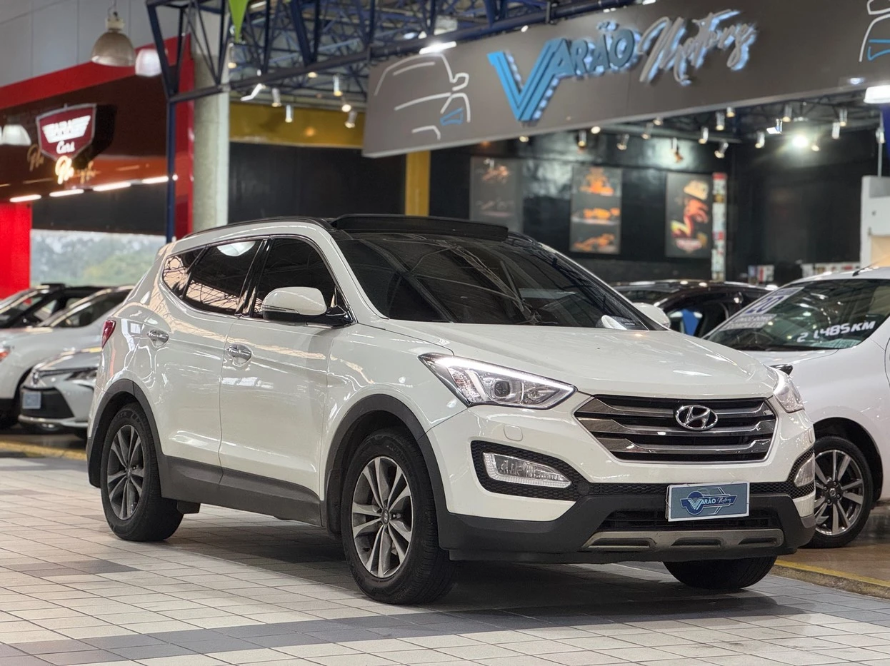 HYUNDAI GRAND SANTA FE