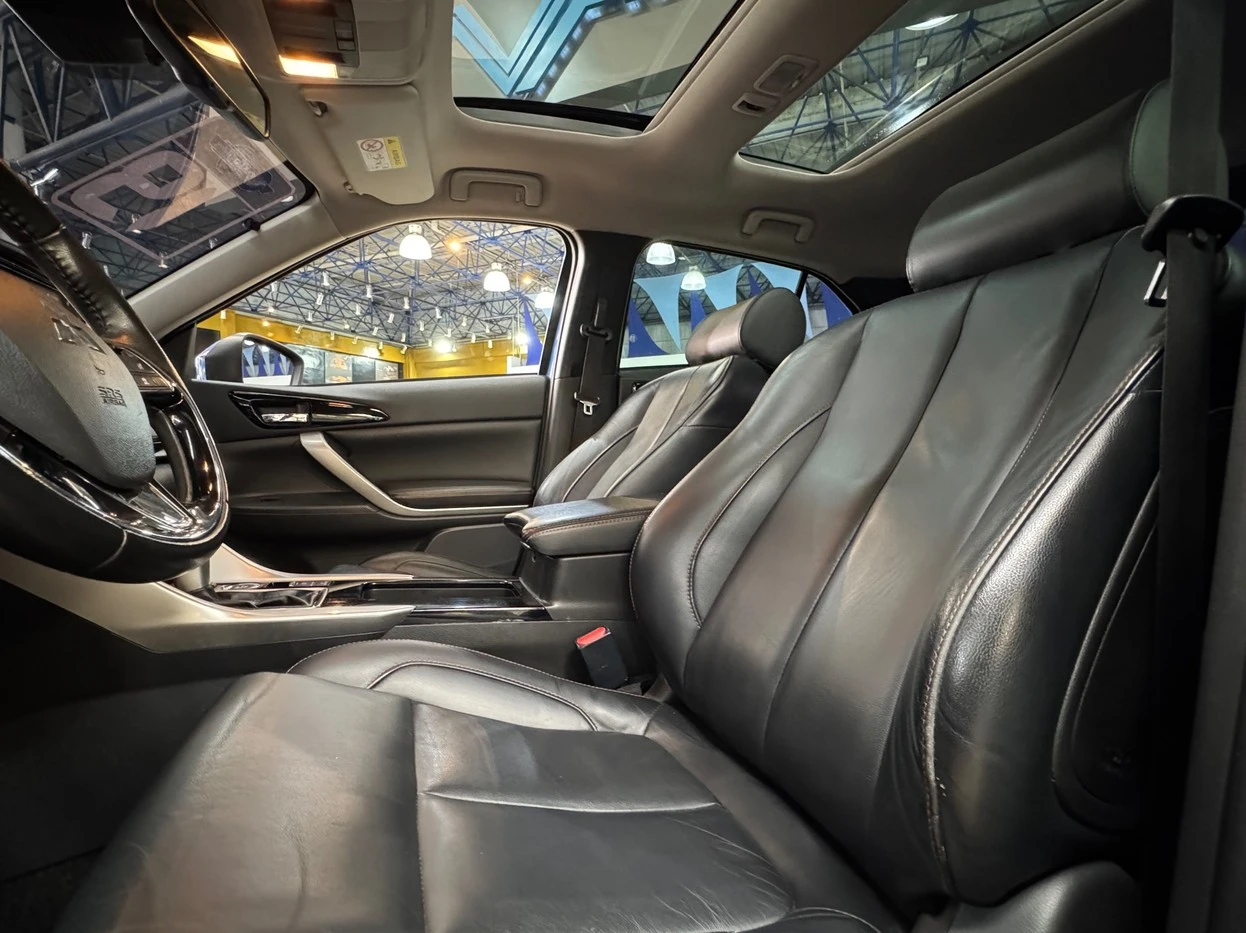 MITSUBISHI ECLIPSE CROSS