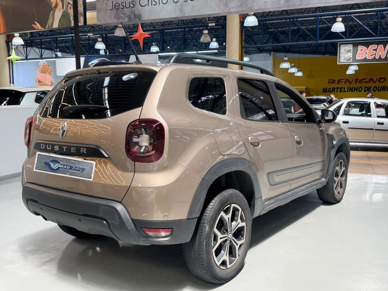 RENAULT DUSTER