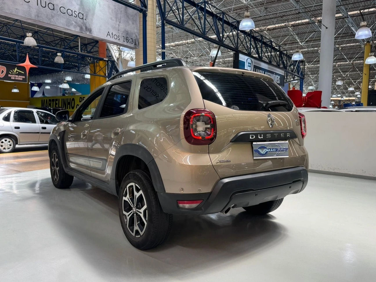 RENAULT DUSTER