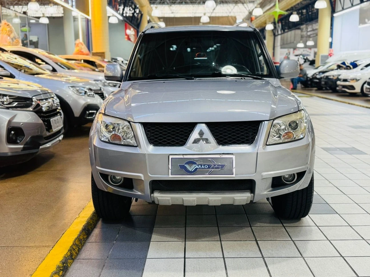 MITSUBISHI PAJERO TR4