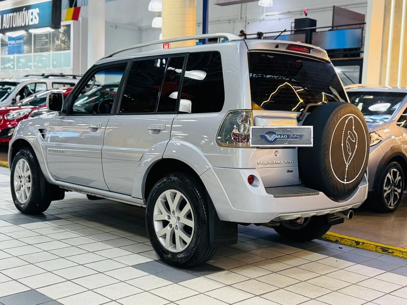 MITSUBISHI PAJERO TR4