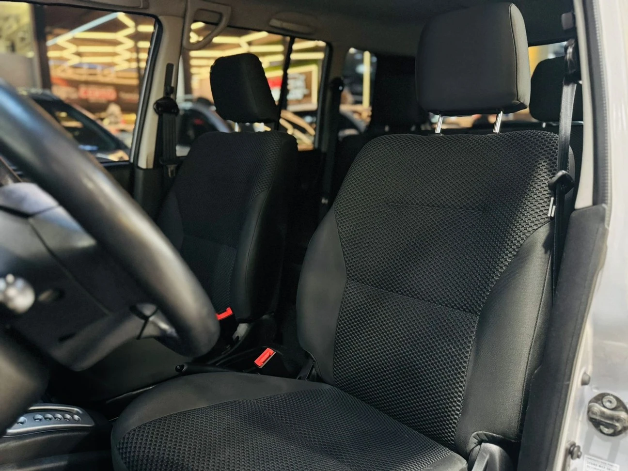 MITSUBISHI PAJERO TR4