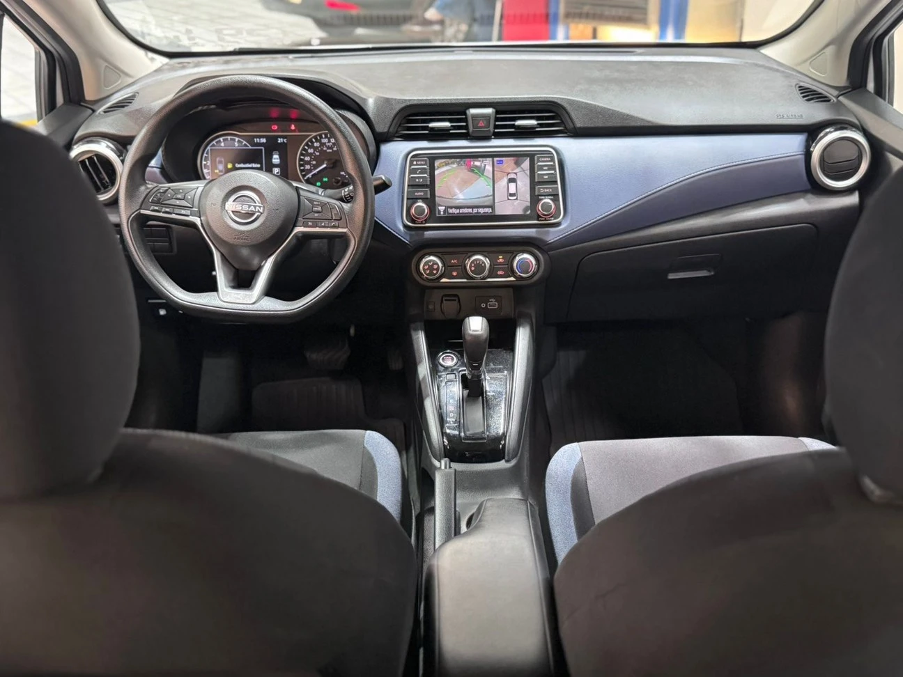 NISSAN VERSA