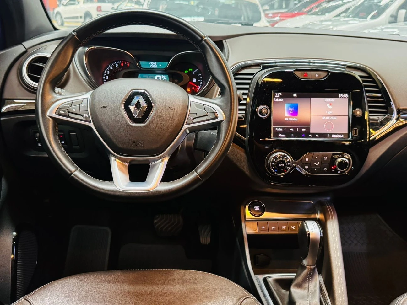 RENAULT CAPTUR