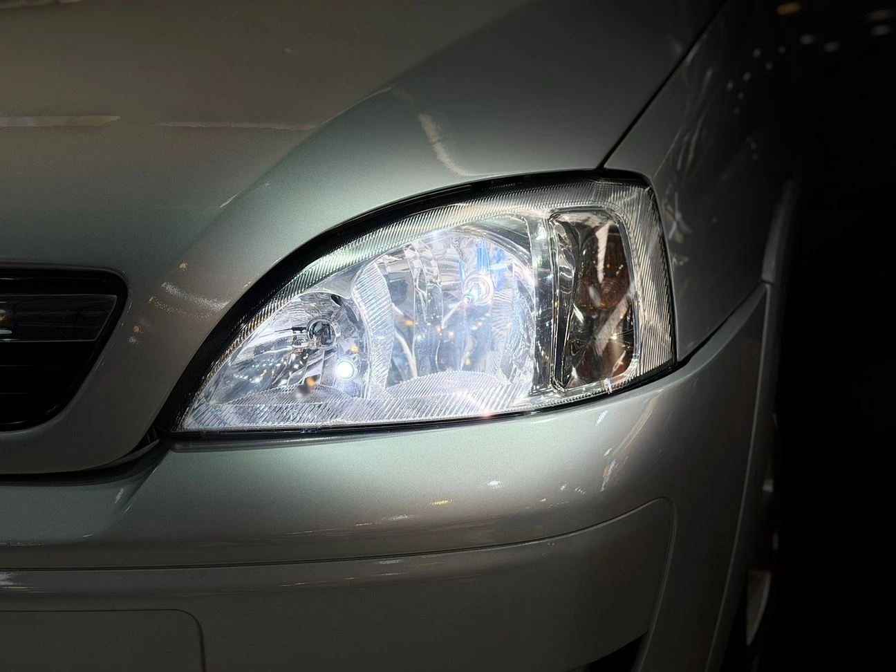 CHEVROLET CORSA