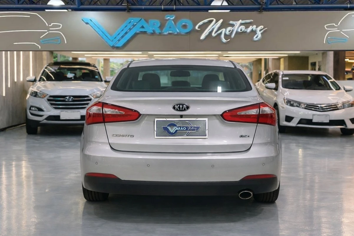 KIA CERATO
