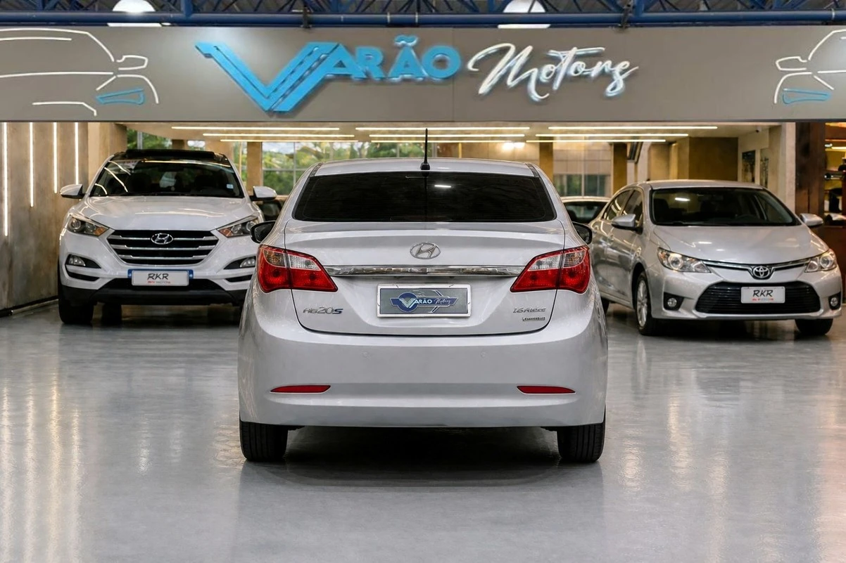 HYUNDAI HB20