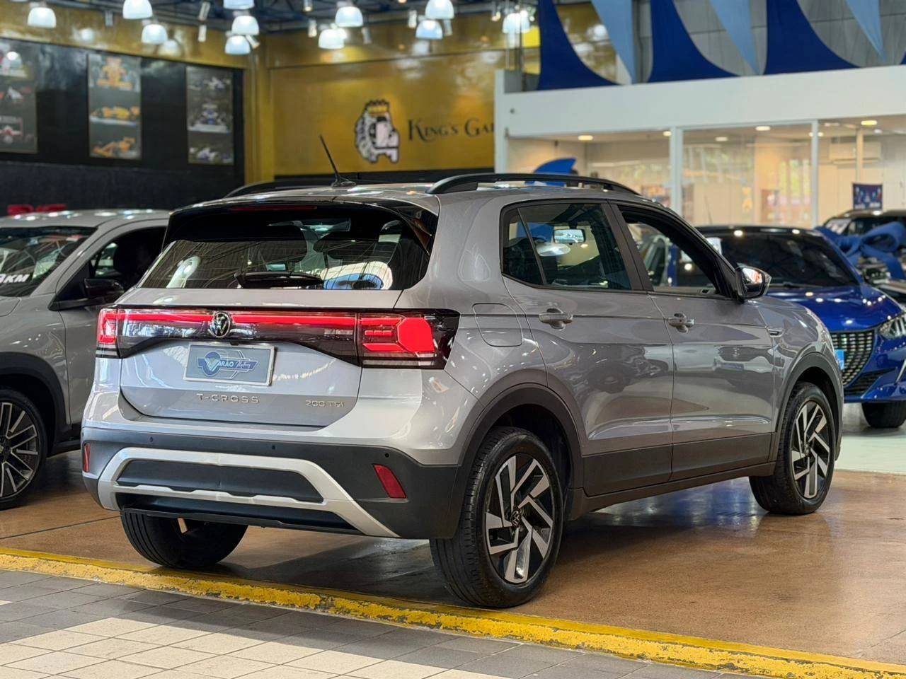 VOLKSWAGEN T-CROSS