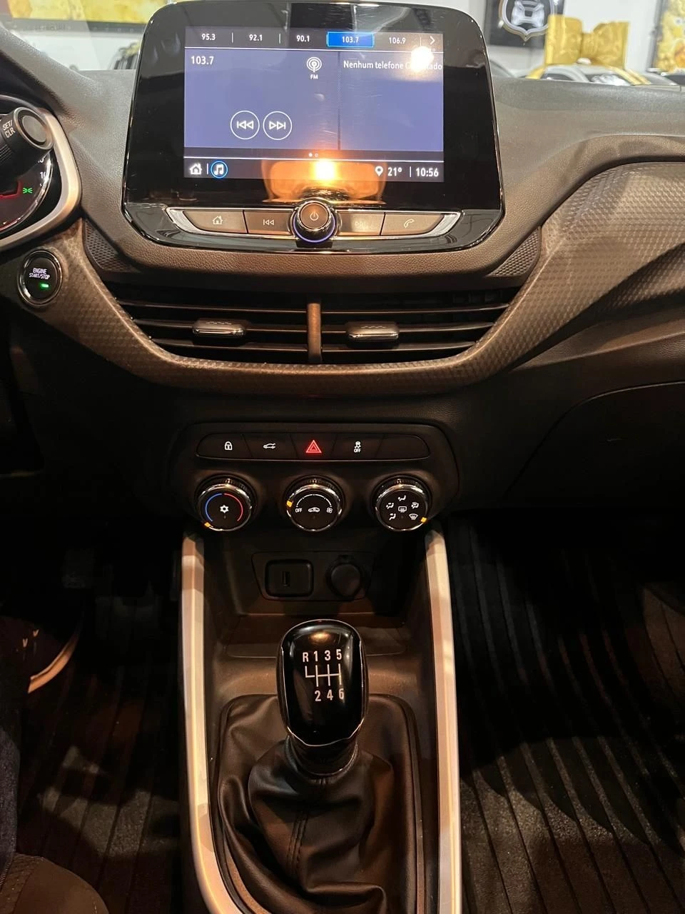 CHEVROLET ONIX
