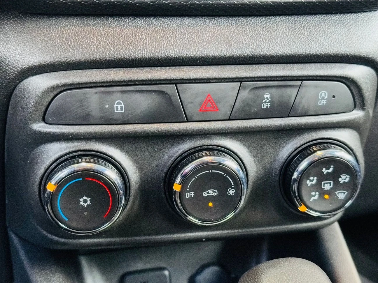CHEVROLET TRACKER