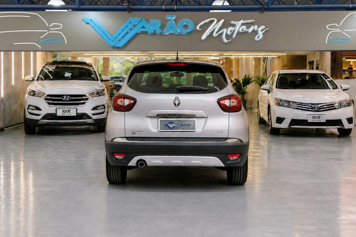 RENAULT CAPTUR