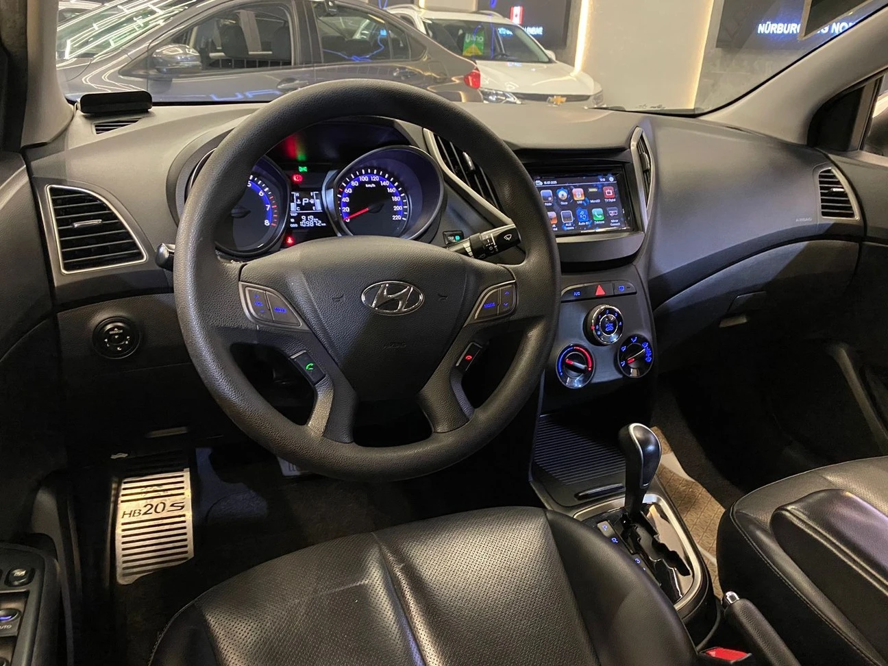 HYUNDAI HB20S