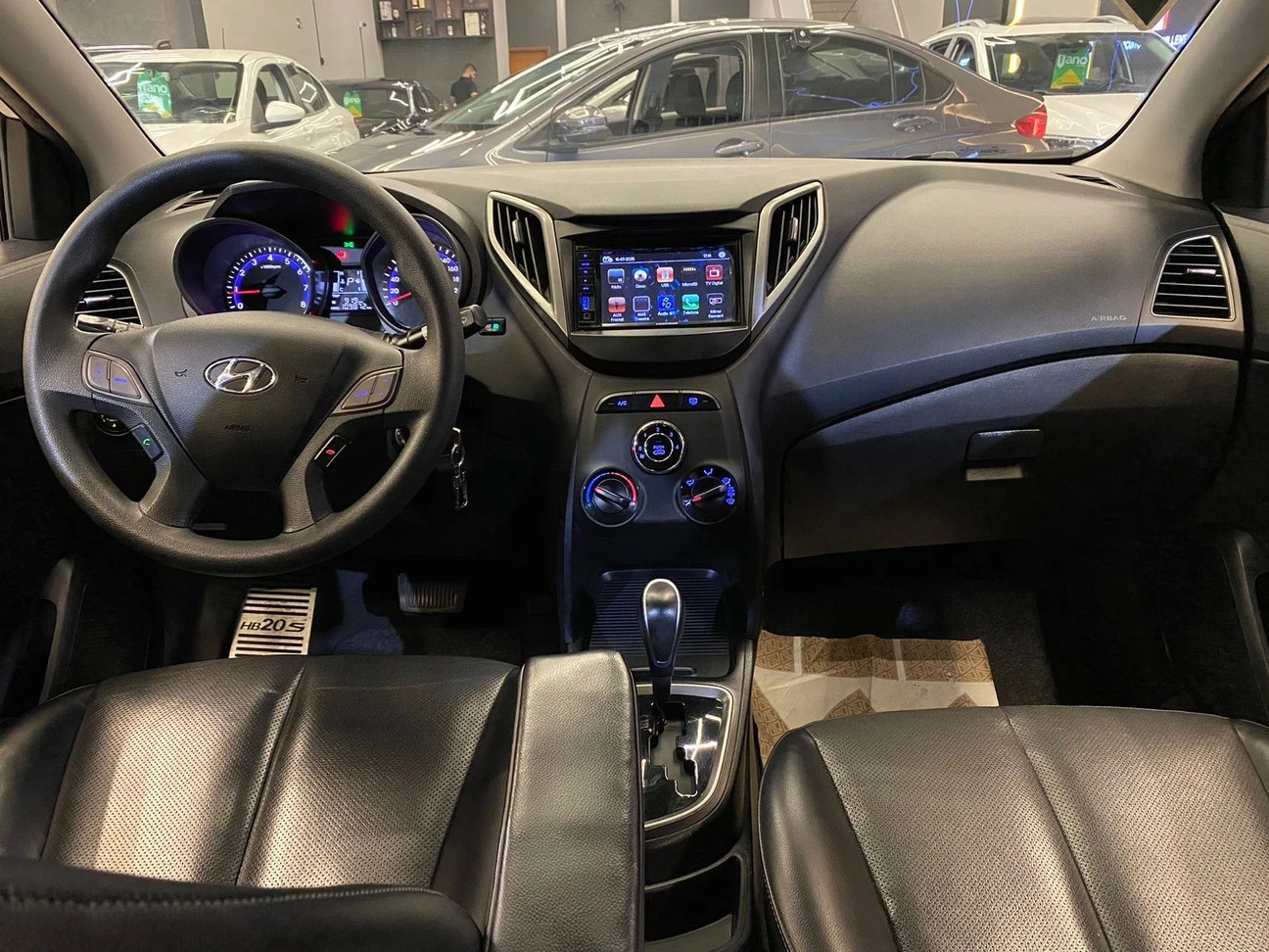 HYUNDAI HB20S