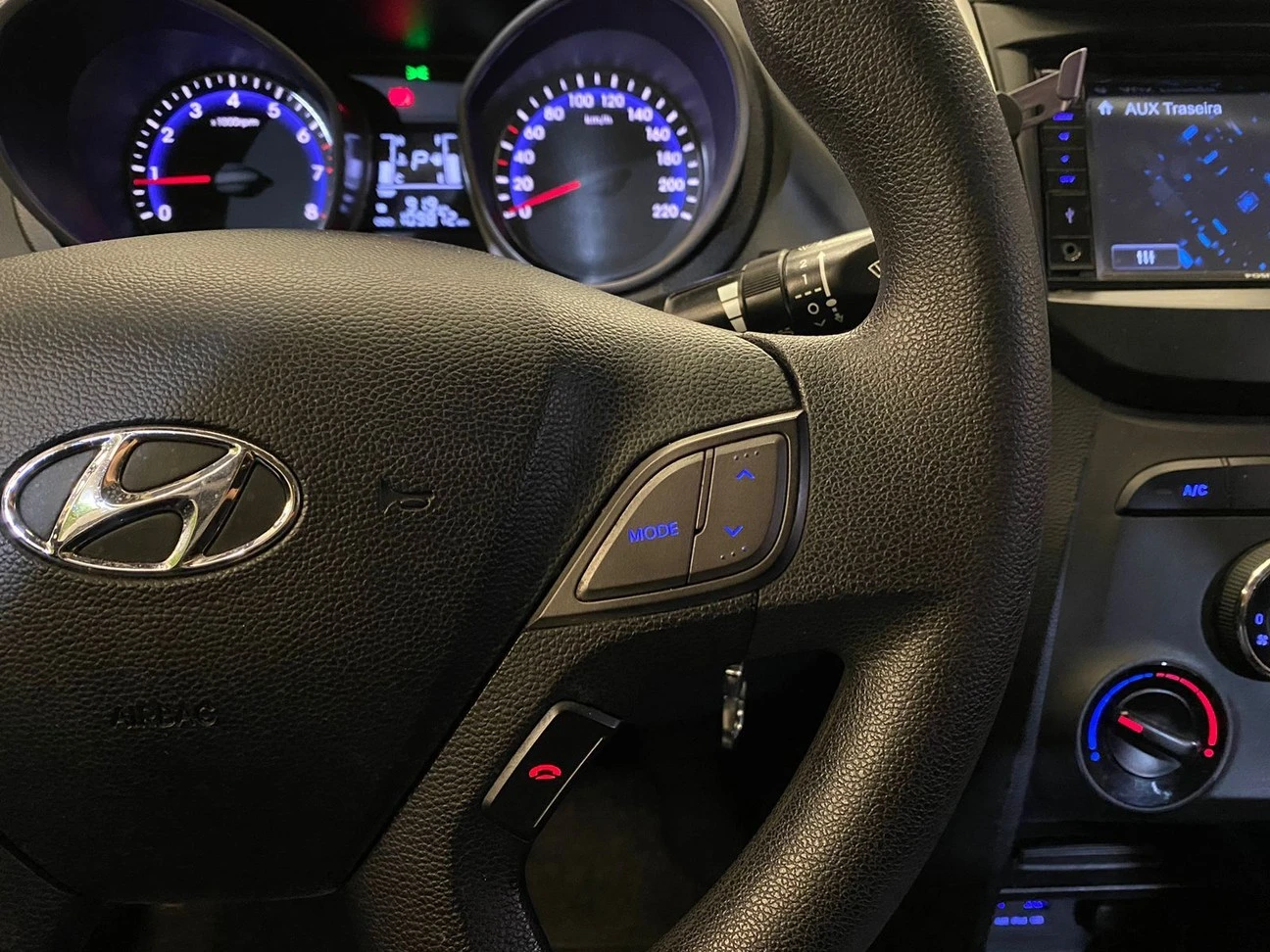 HYUNDAI HB20S