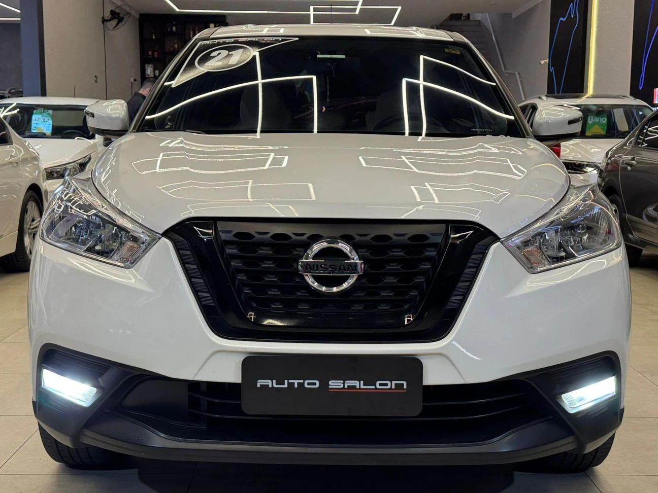 NISSAN KICKS
