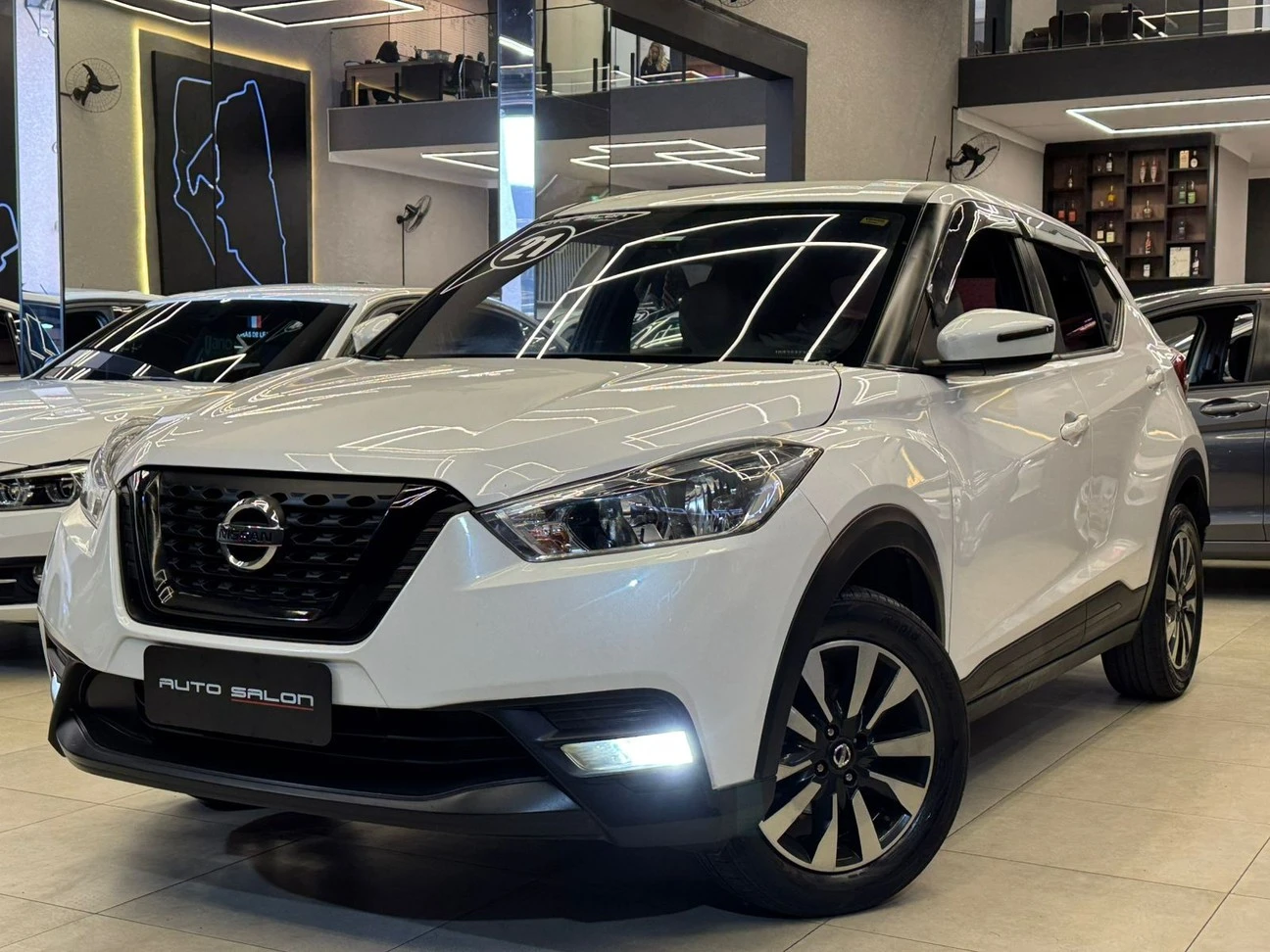 NISSAN KICKS