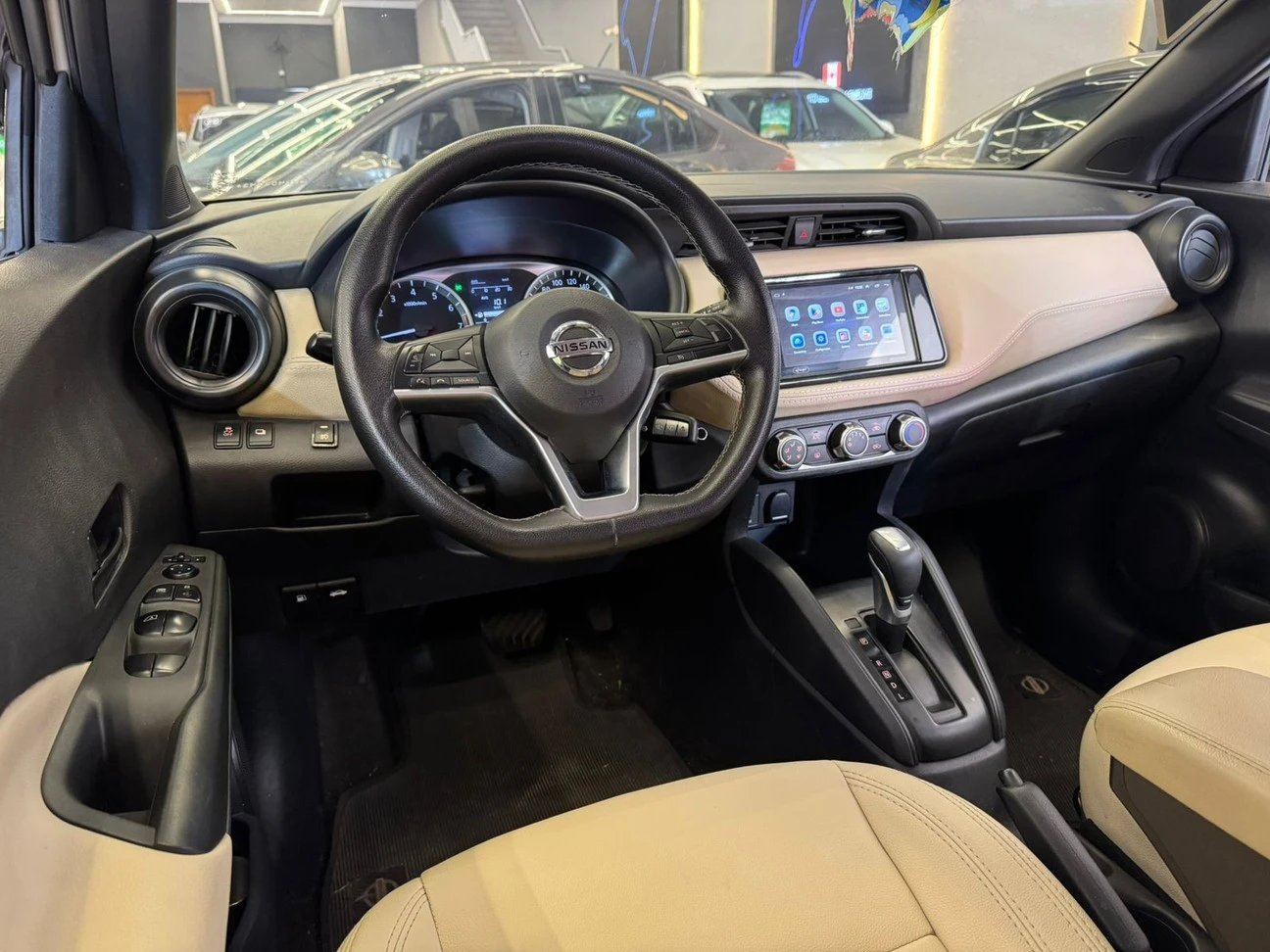 NISSAN KICKS