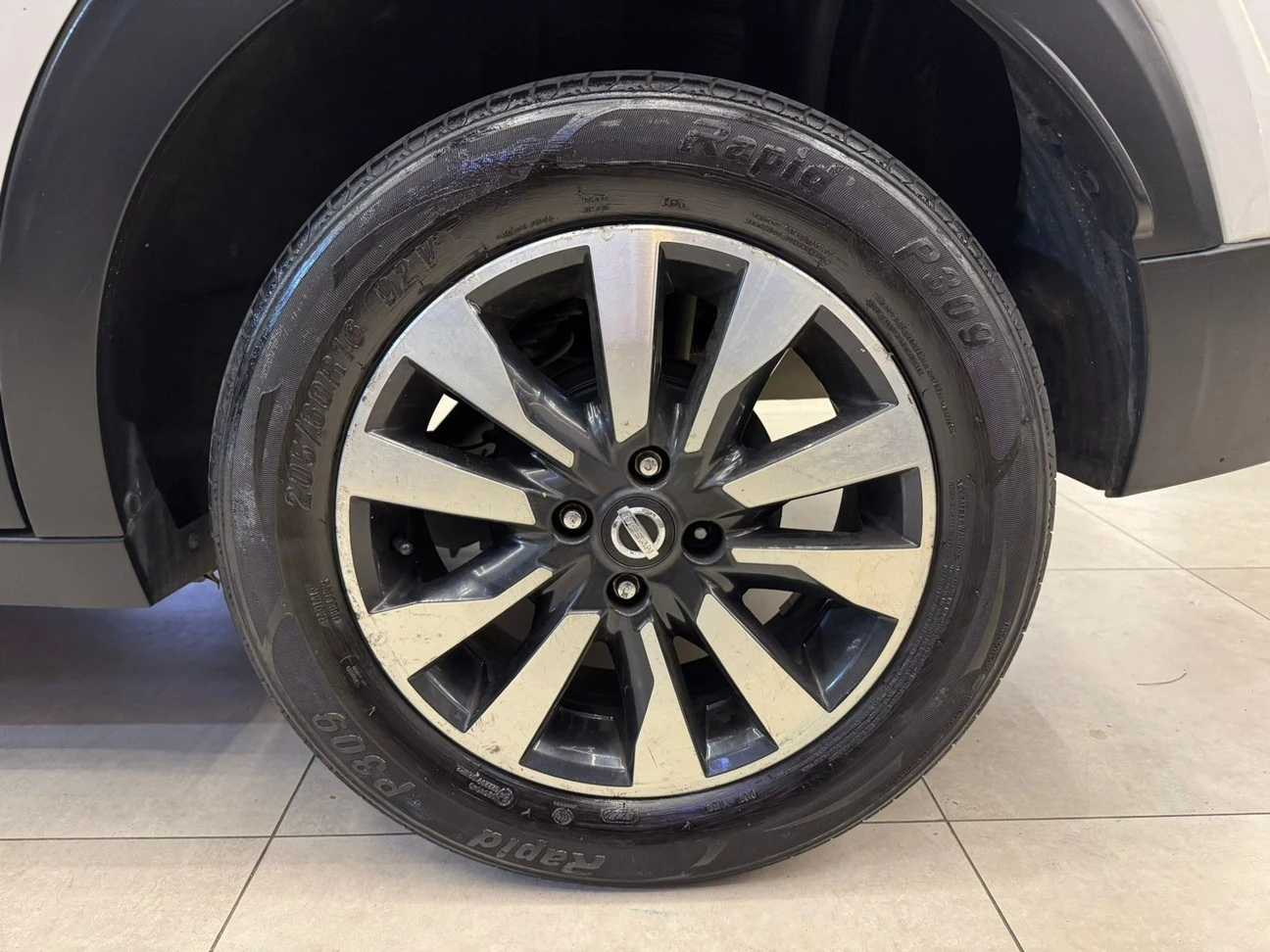 NISSAN KICKS