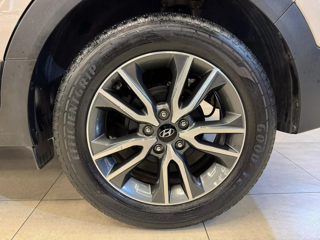 HYUNDAI CRETA