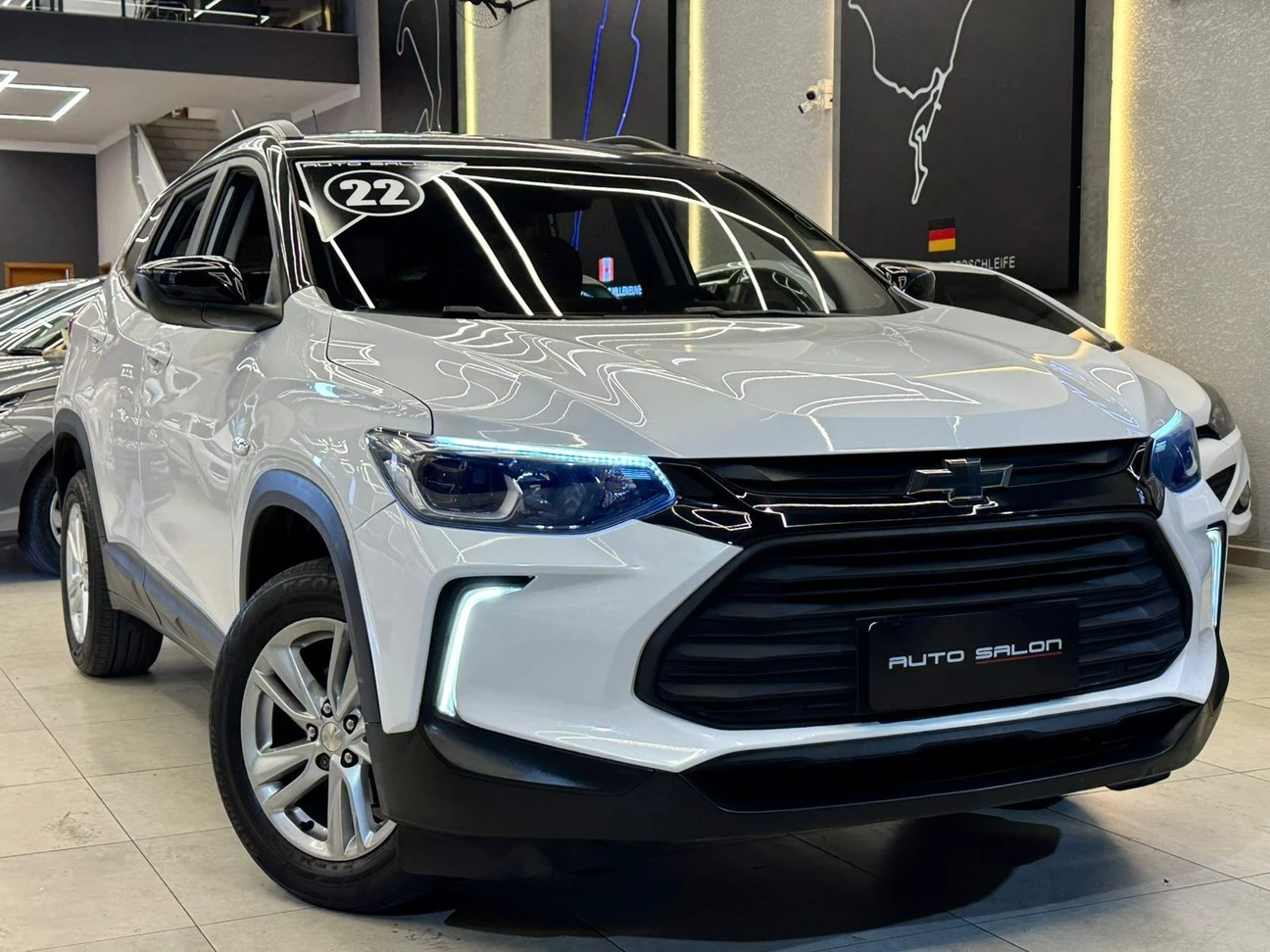 CHEVROLET TRACKER
