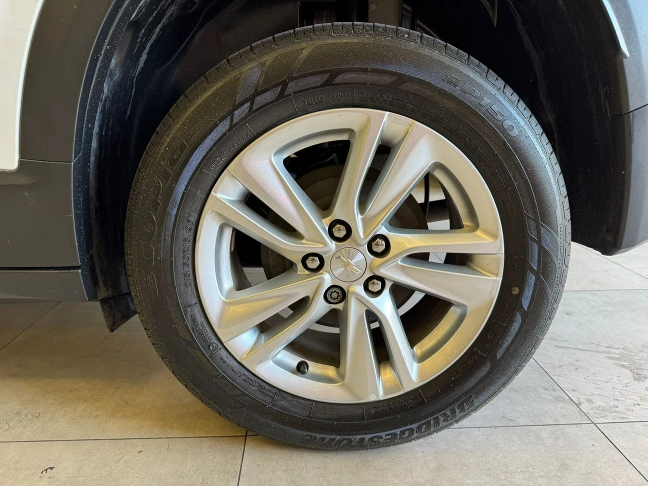 CHEVROLET TRACKER