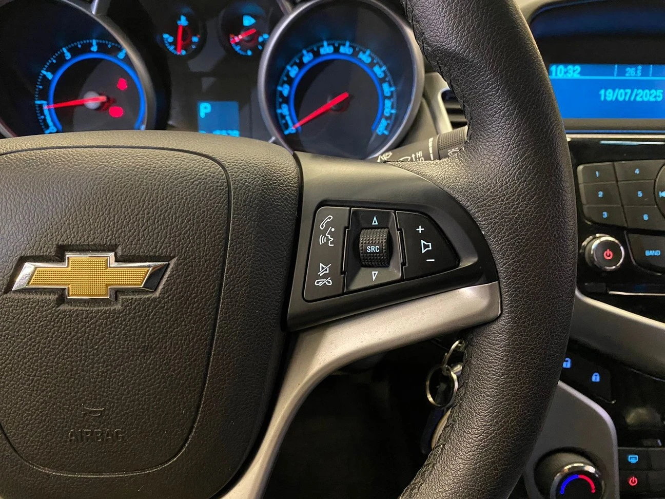 CHEVROLET CRUZE