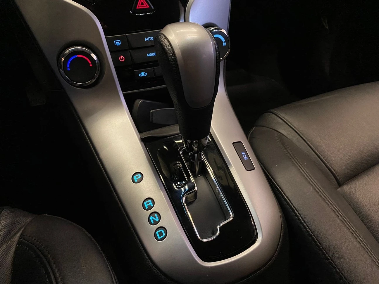 CHEVROLET CRUZE