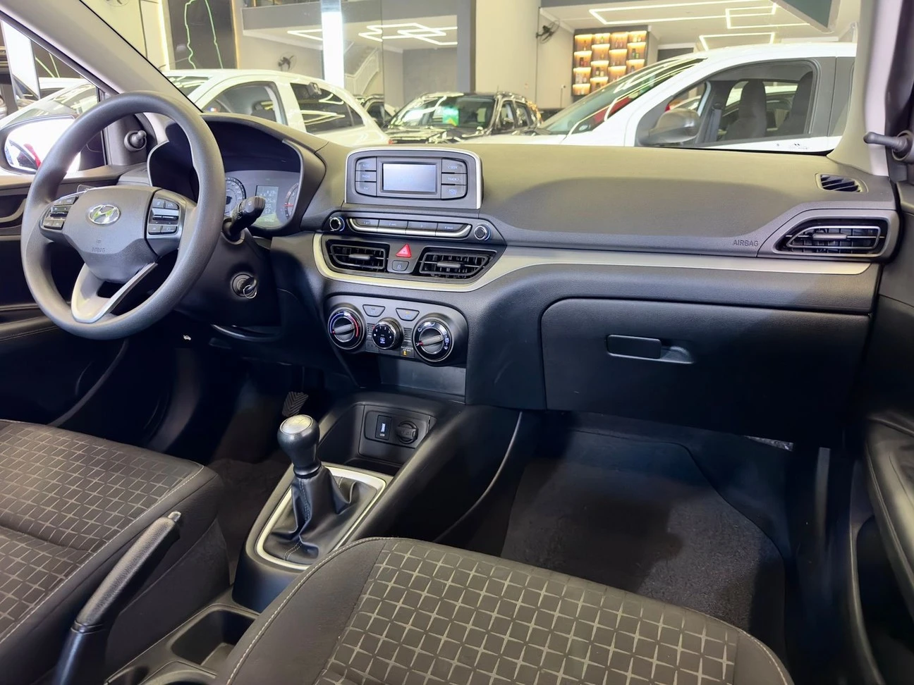 HYUNDAI HB20