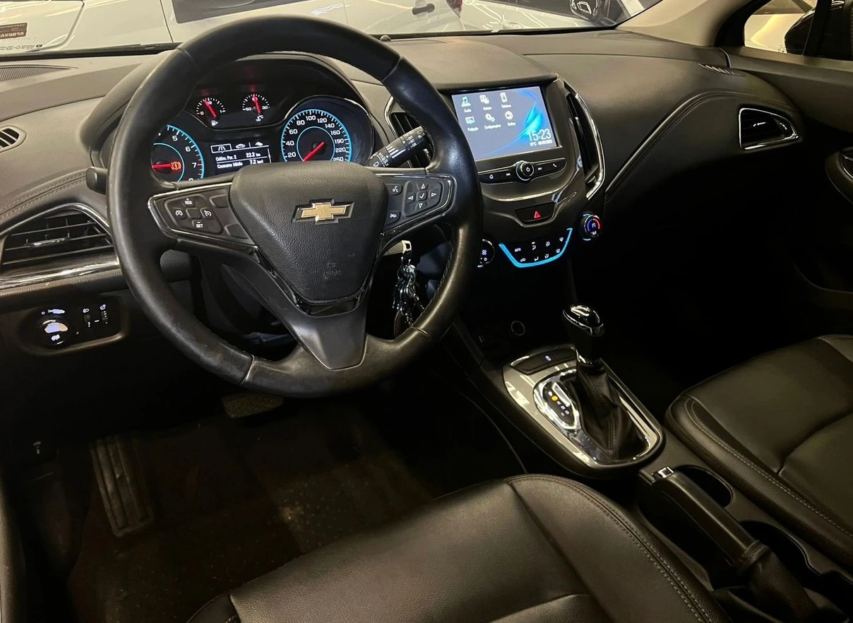 CHEVROLET CRUZE