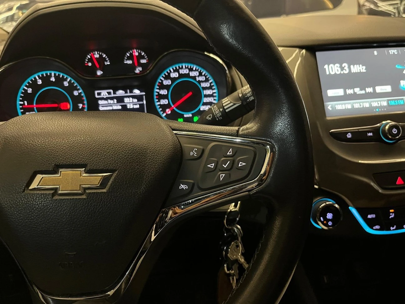 CHEVROLET CRUZE