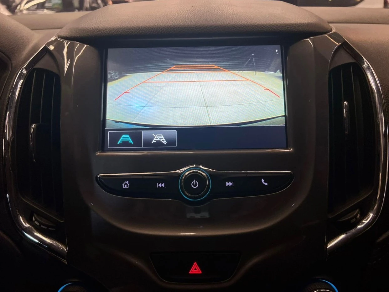 CHEVROLET CRUZE