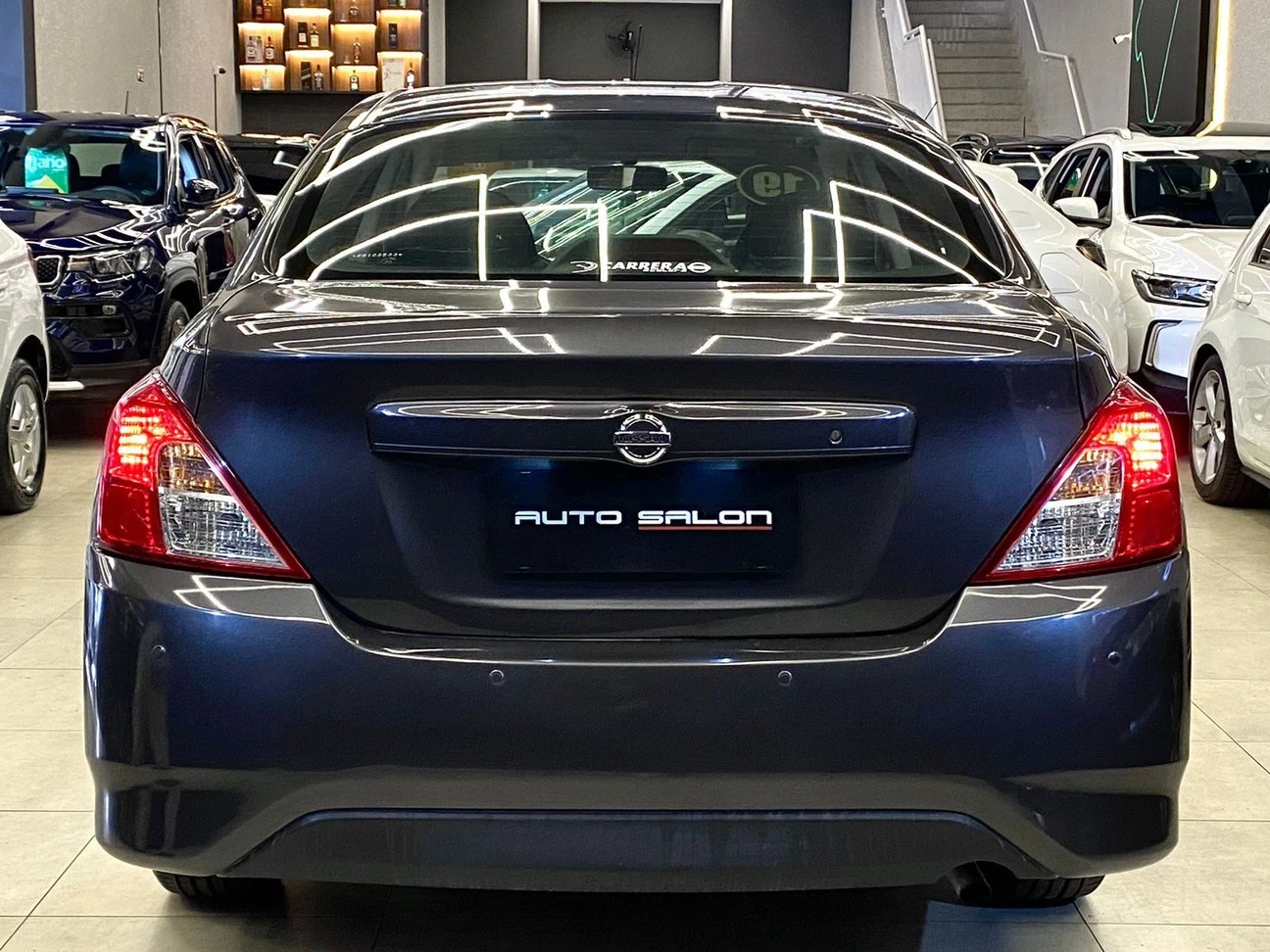 NISSAN VERSA