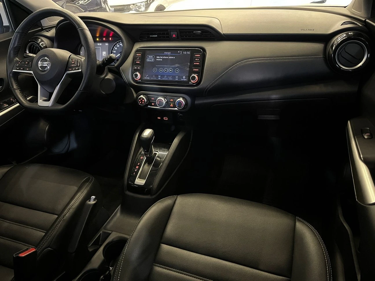 NISSAN KICKS