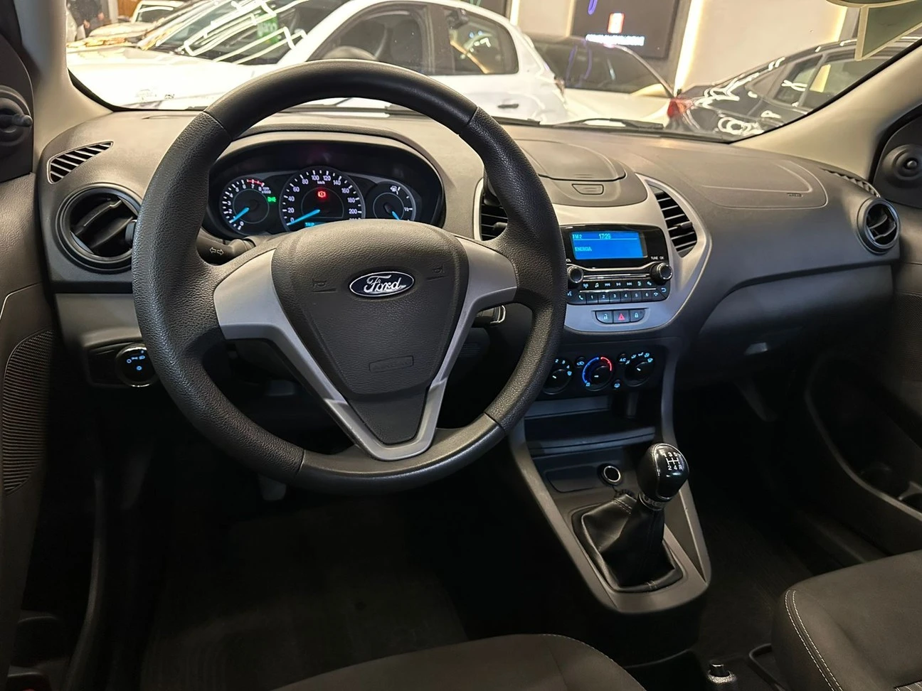 FORD KA