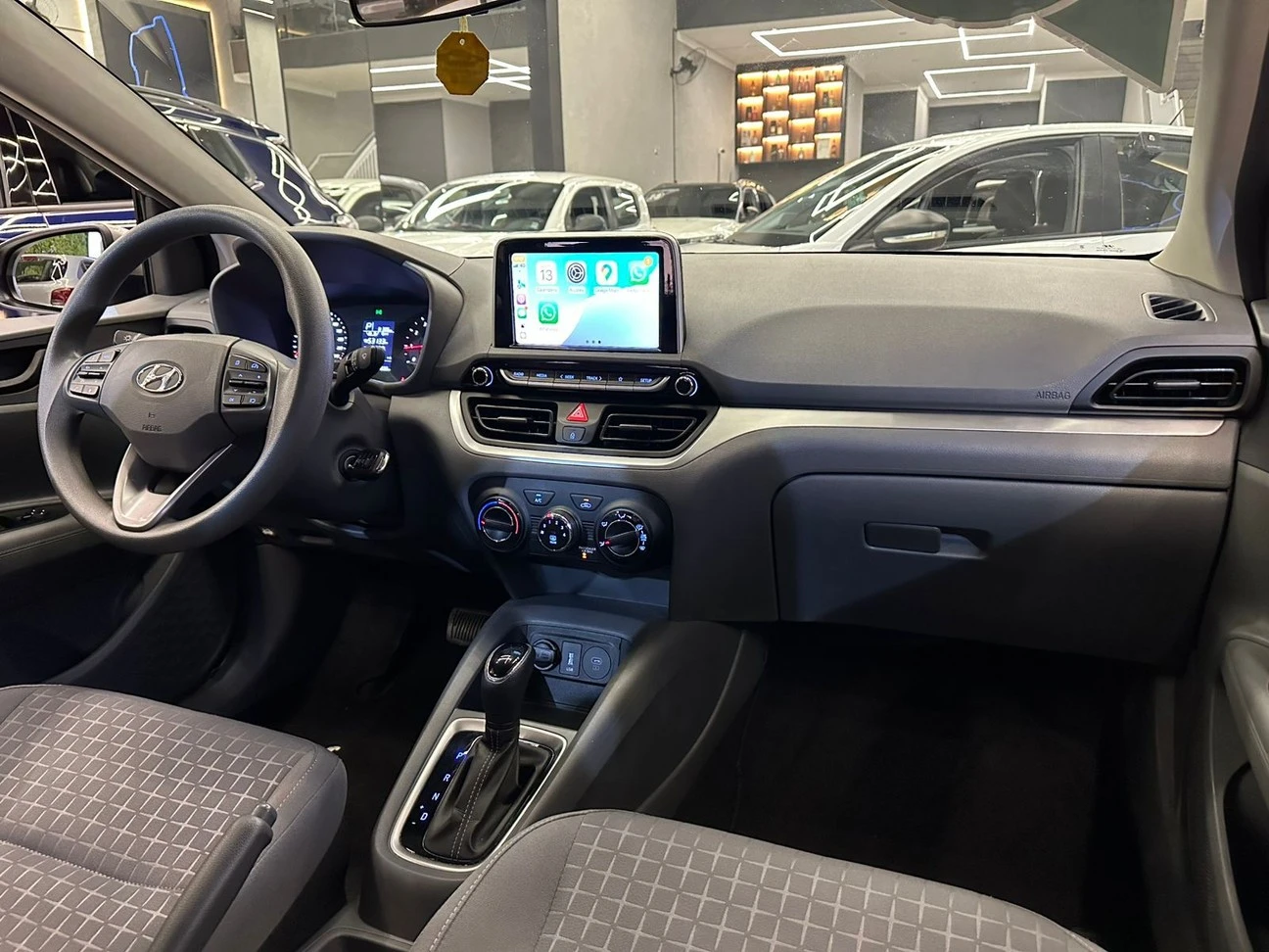 HYUNDAI HB20S