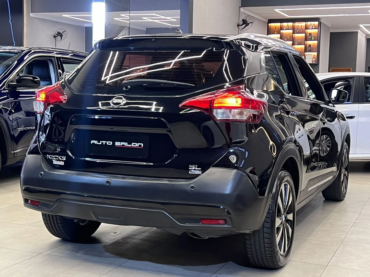 NISSAN KICKS