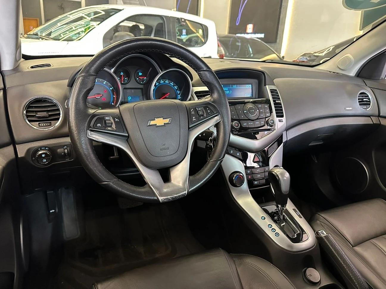 CHEVROLET CRUZE