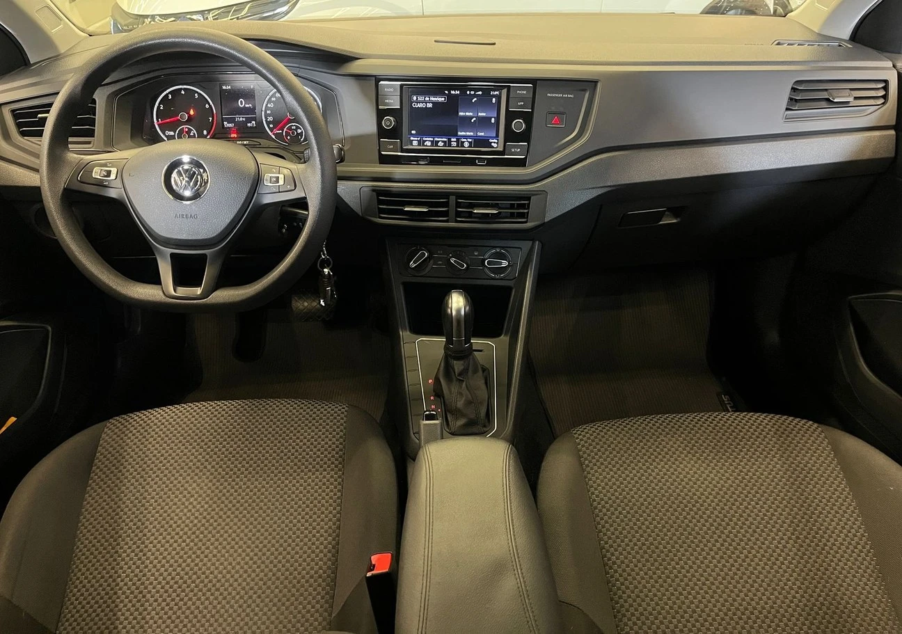 VOLKSWAGEN VIRTUS