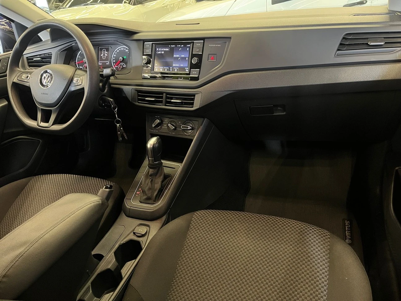 VOLKSWAGEN VIRTUS