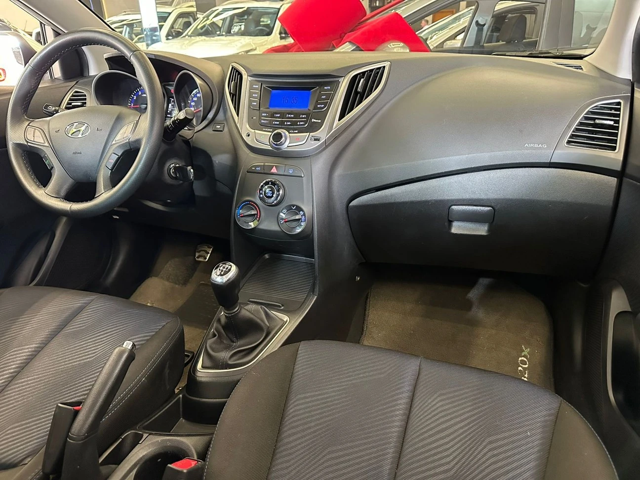 HYUNDAI HB20X