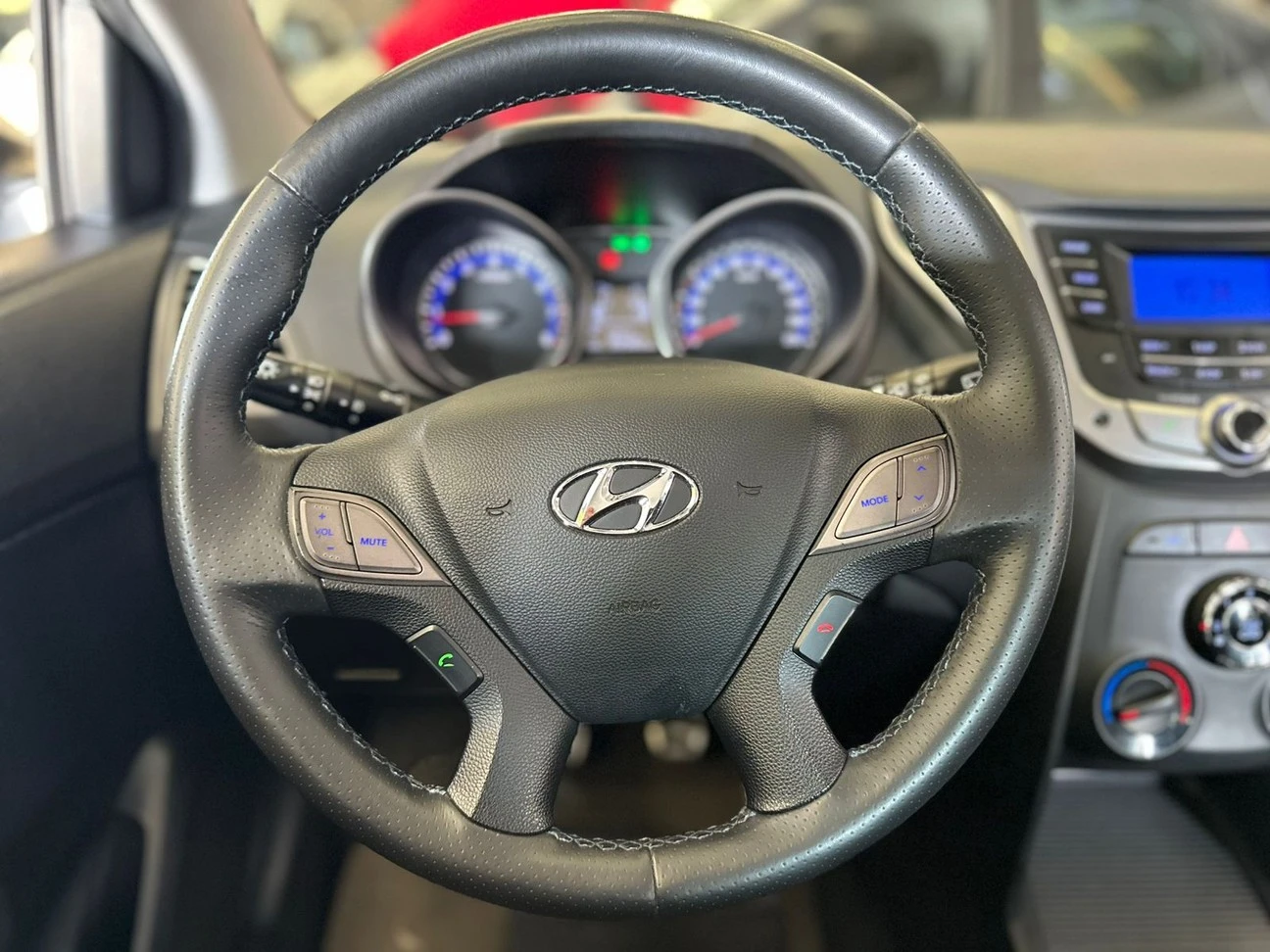 HYUNDAI HB20X